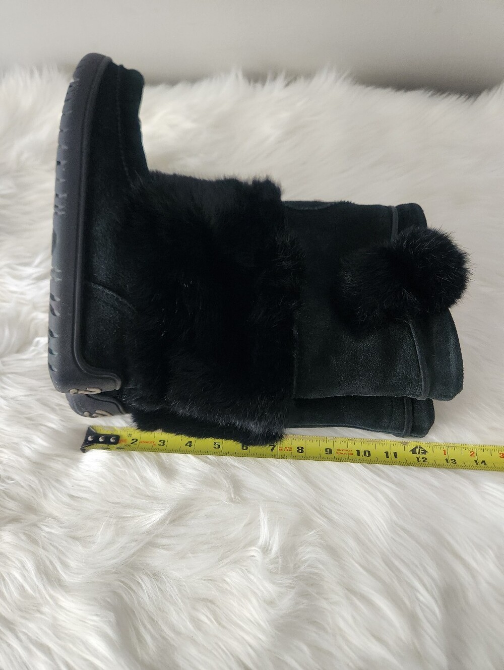 Manitobah Mukluks Snowy Owl Boots - Picture 11 of 12